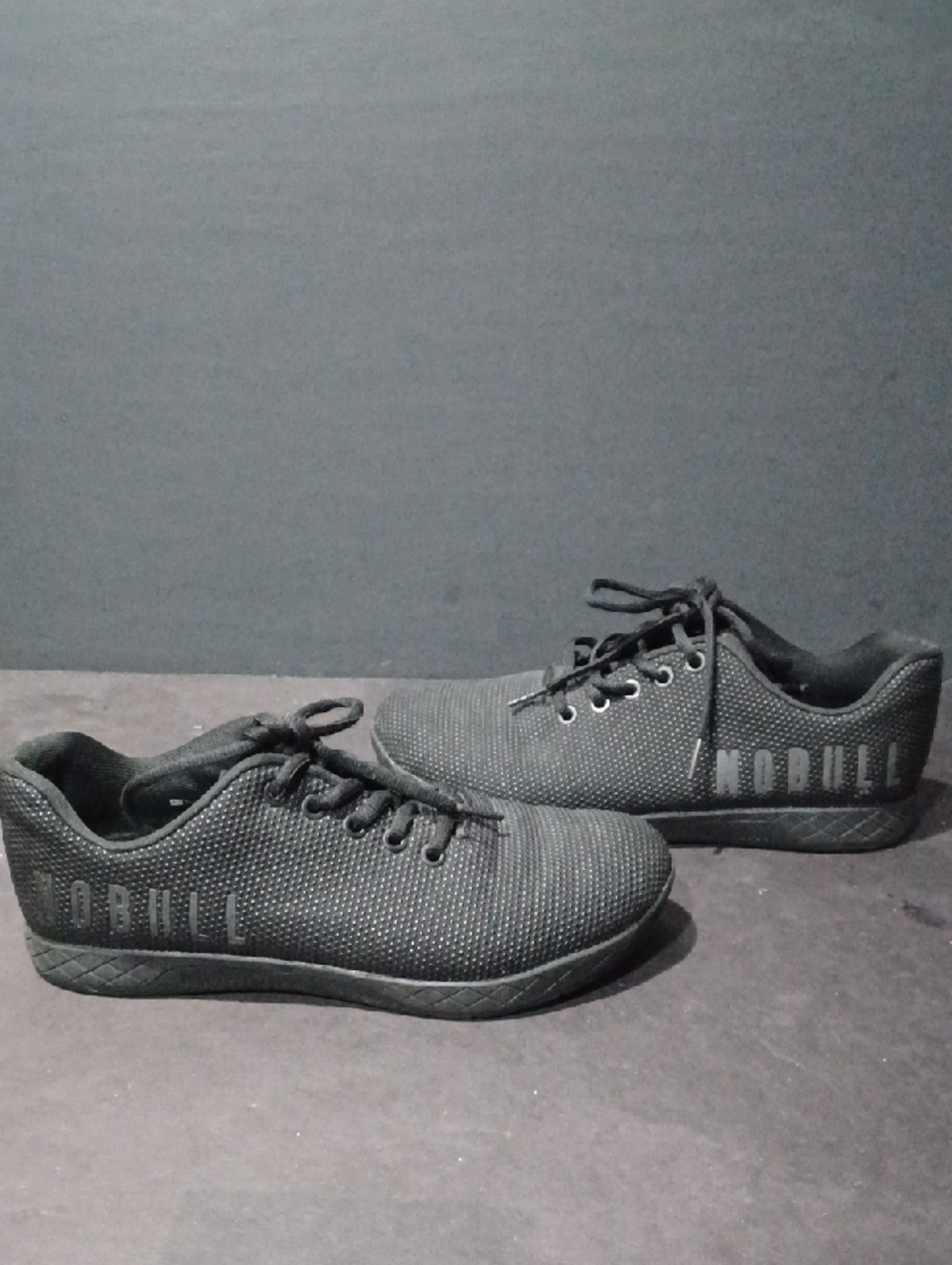 NOBULL Men's Black Trainer Sneakers Sz 7 Womens Sz 8.5 Pre-owned